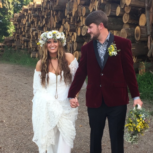 Meet your Posher, Hannah - Picture 6 of 6